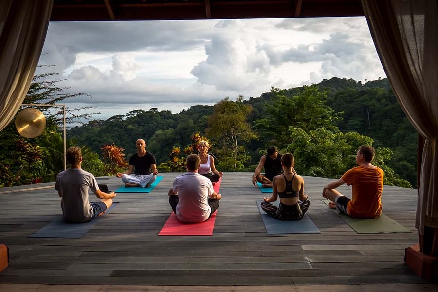 Eco-friendly yoga accommodations