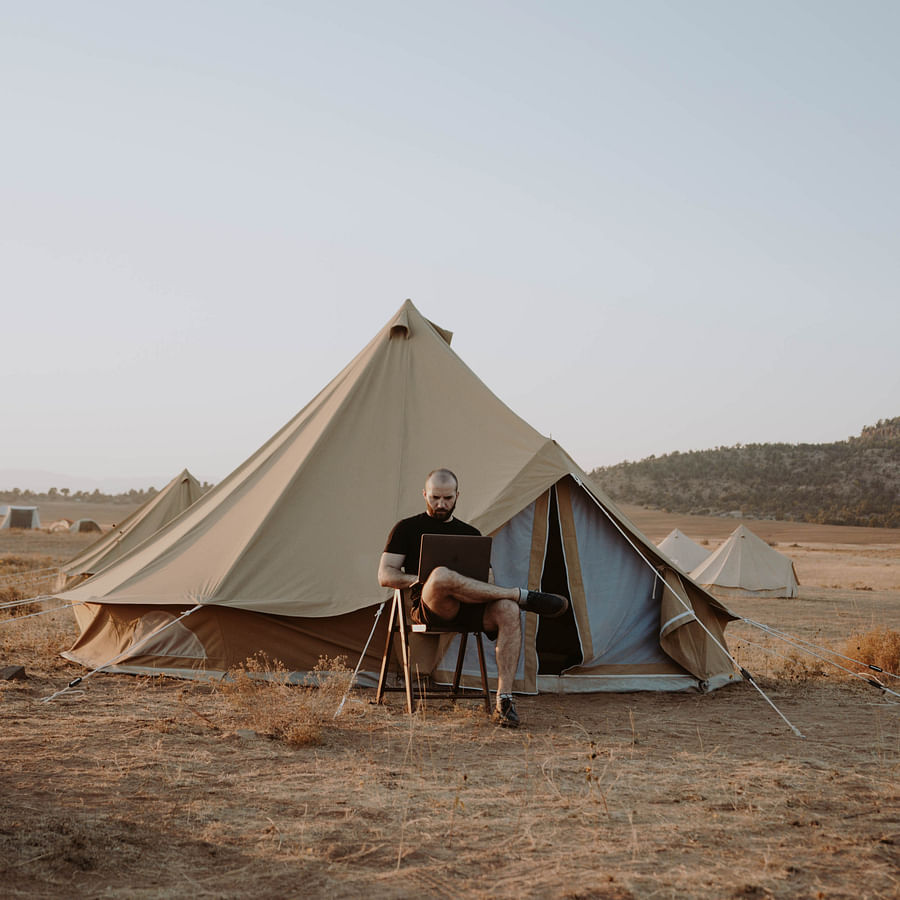 Second eco-travel blogger on a sustainable adventure